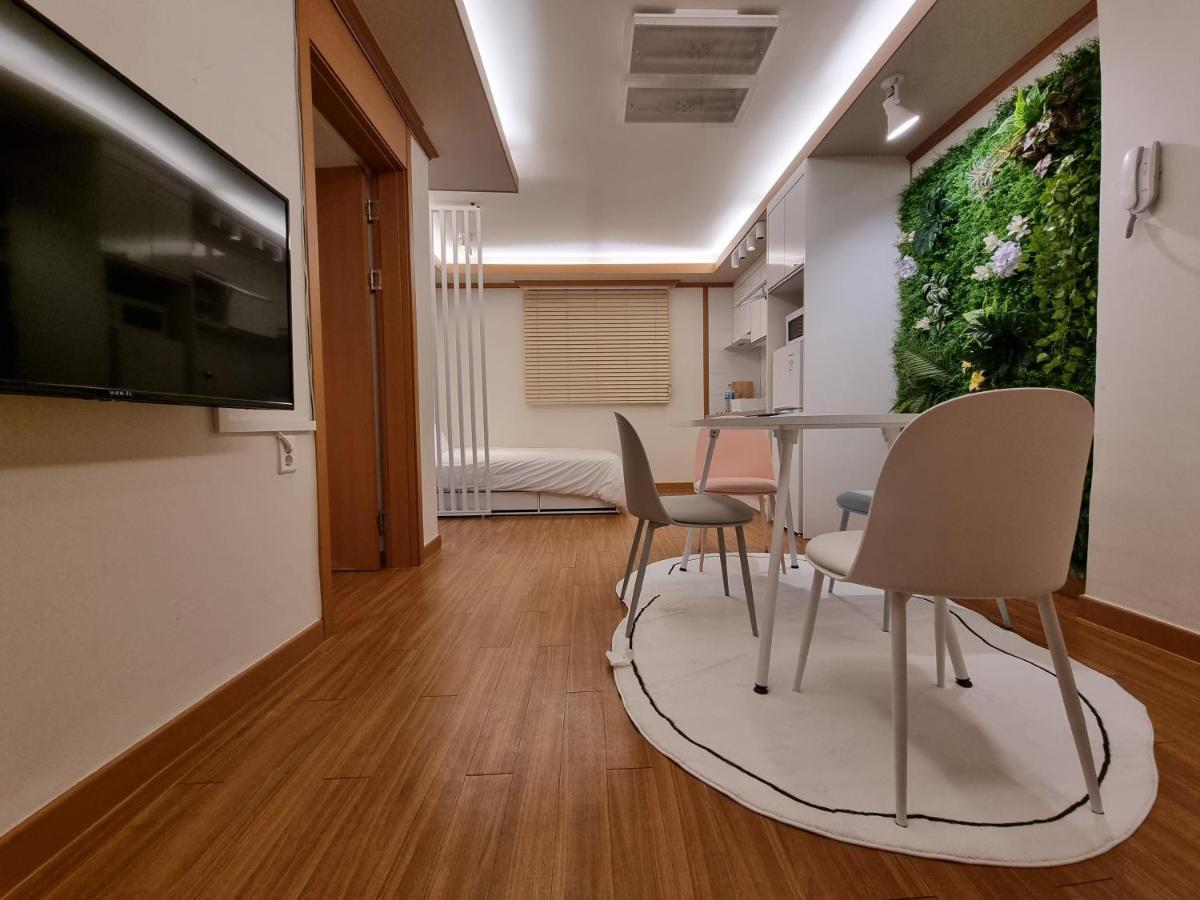 Complace H Σεούλ Εξωτερικό φωτογραφία